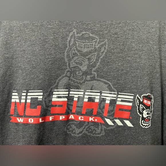 NC State Wolfpack Gray T-Shirt - Picture 3 of 6